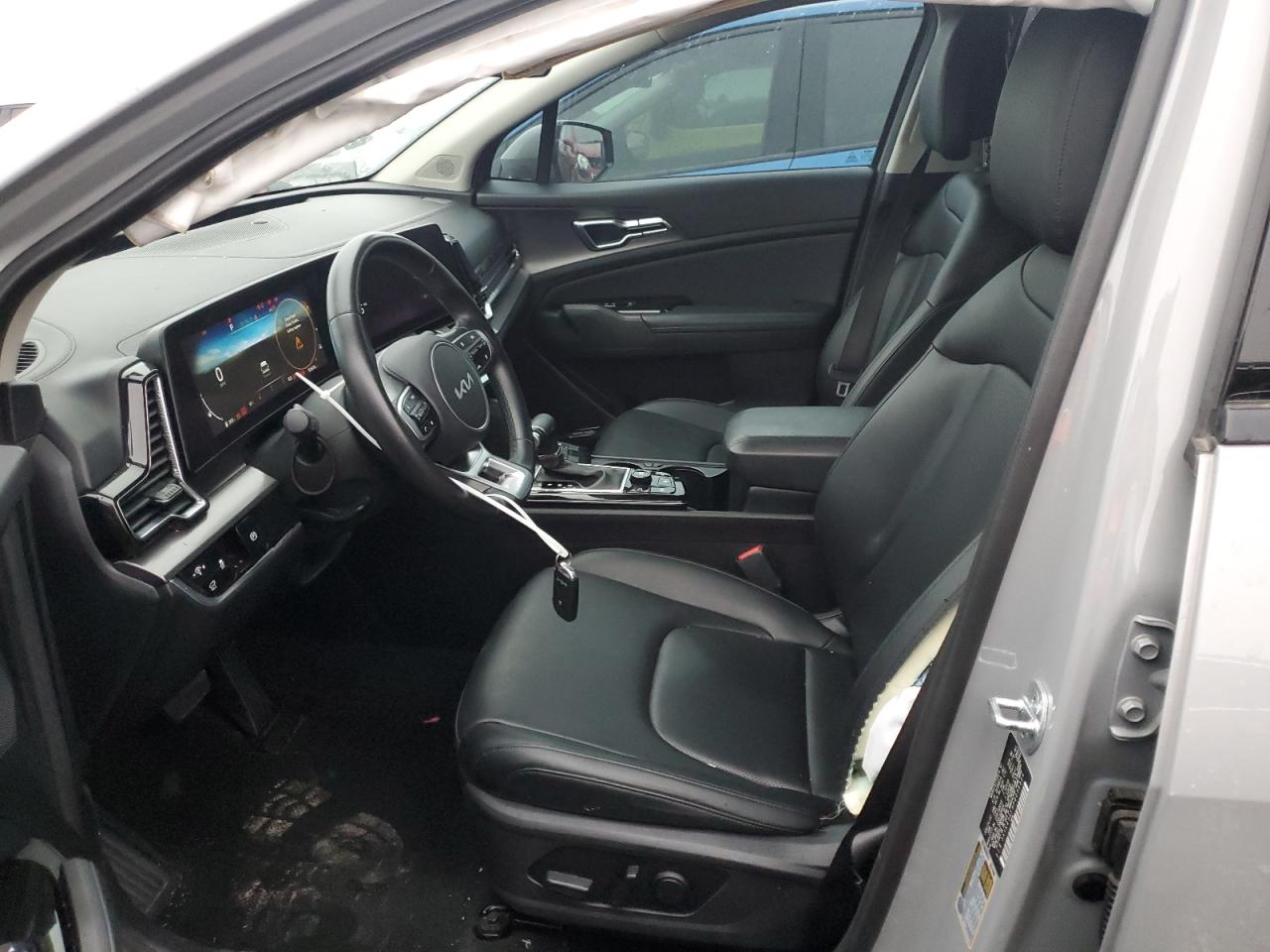 2023 Kia Sportage - Image 7