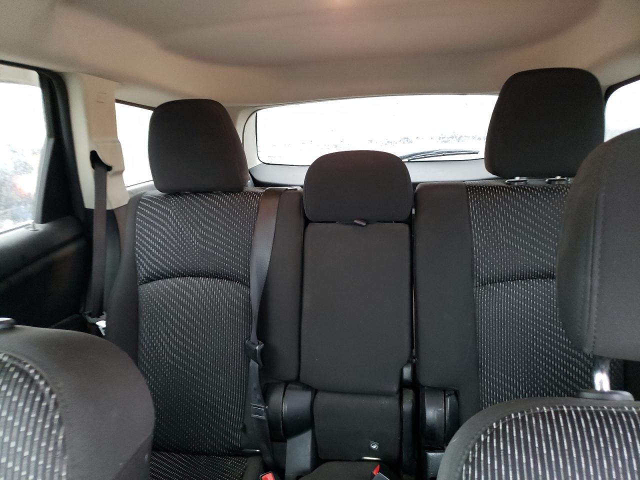 2016 Dodge Journey - Image 10