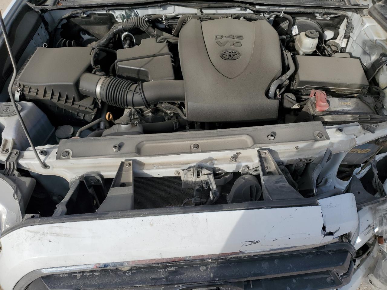 2021 Toyota Tacoma - Image 11