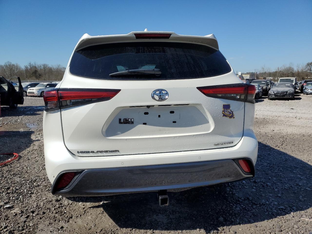 2021 Toyota Highlander - Image 6