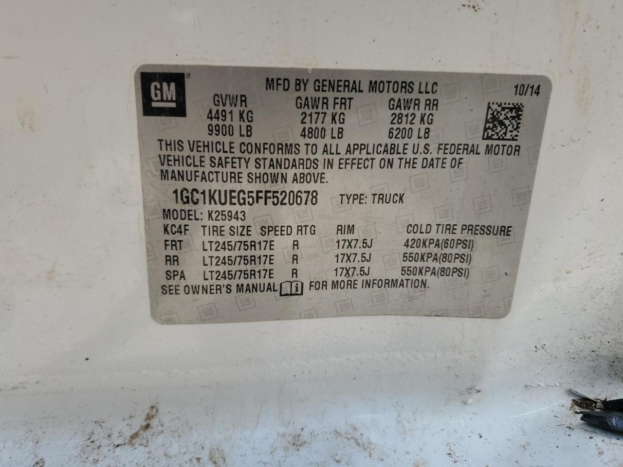 2015 Chevrolet Silverado - Image 12