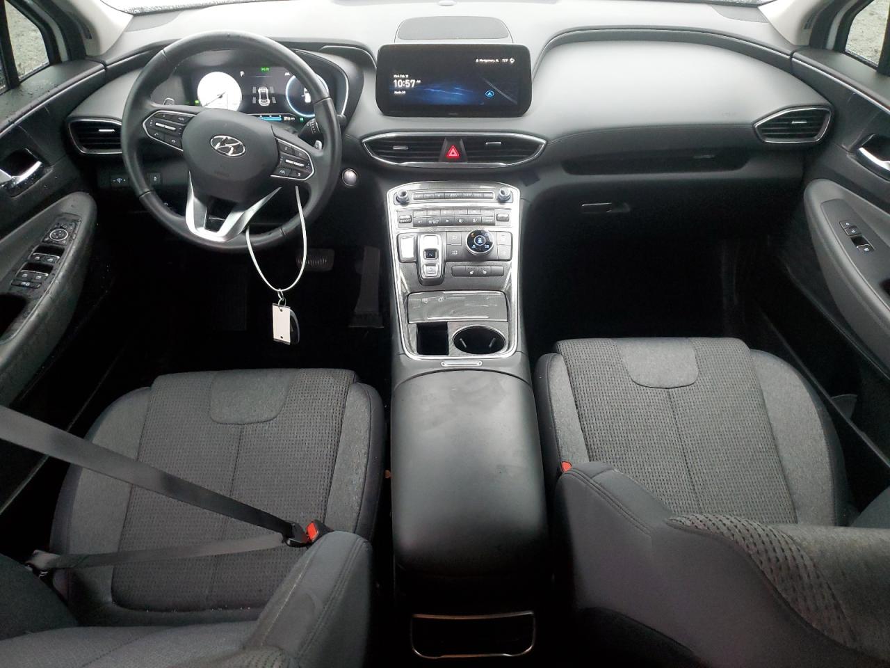 2023 Hyundai Santa Fe - Image 8