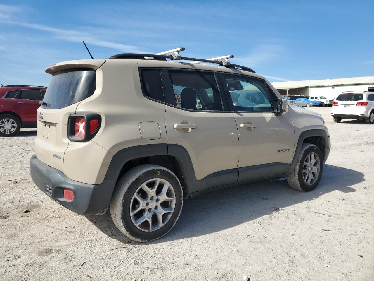 2015 Jeep Renegade - Image 3