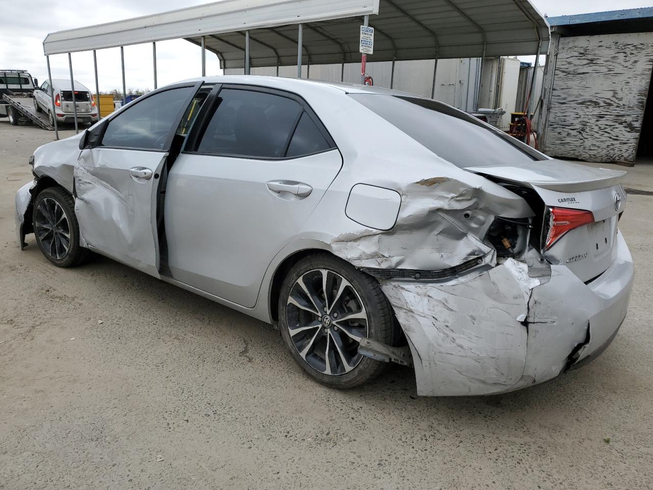 2017 Toyota Corolla - Image 2