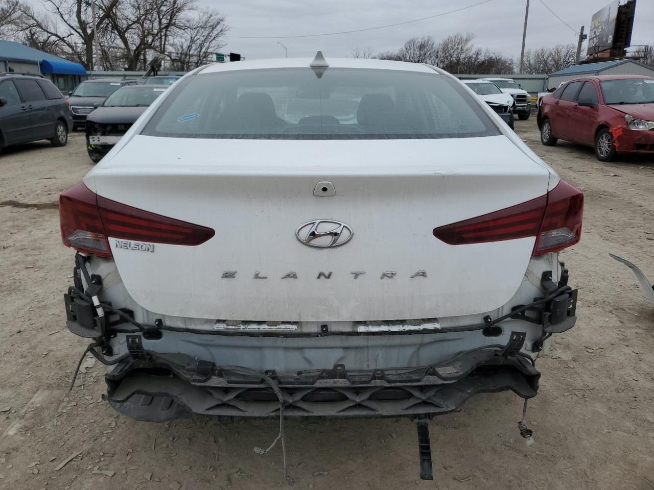 2020 Hyundai Elantra - Image 6