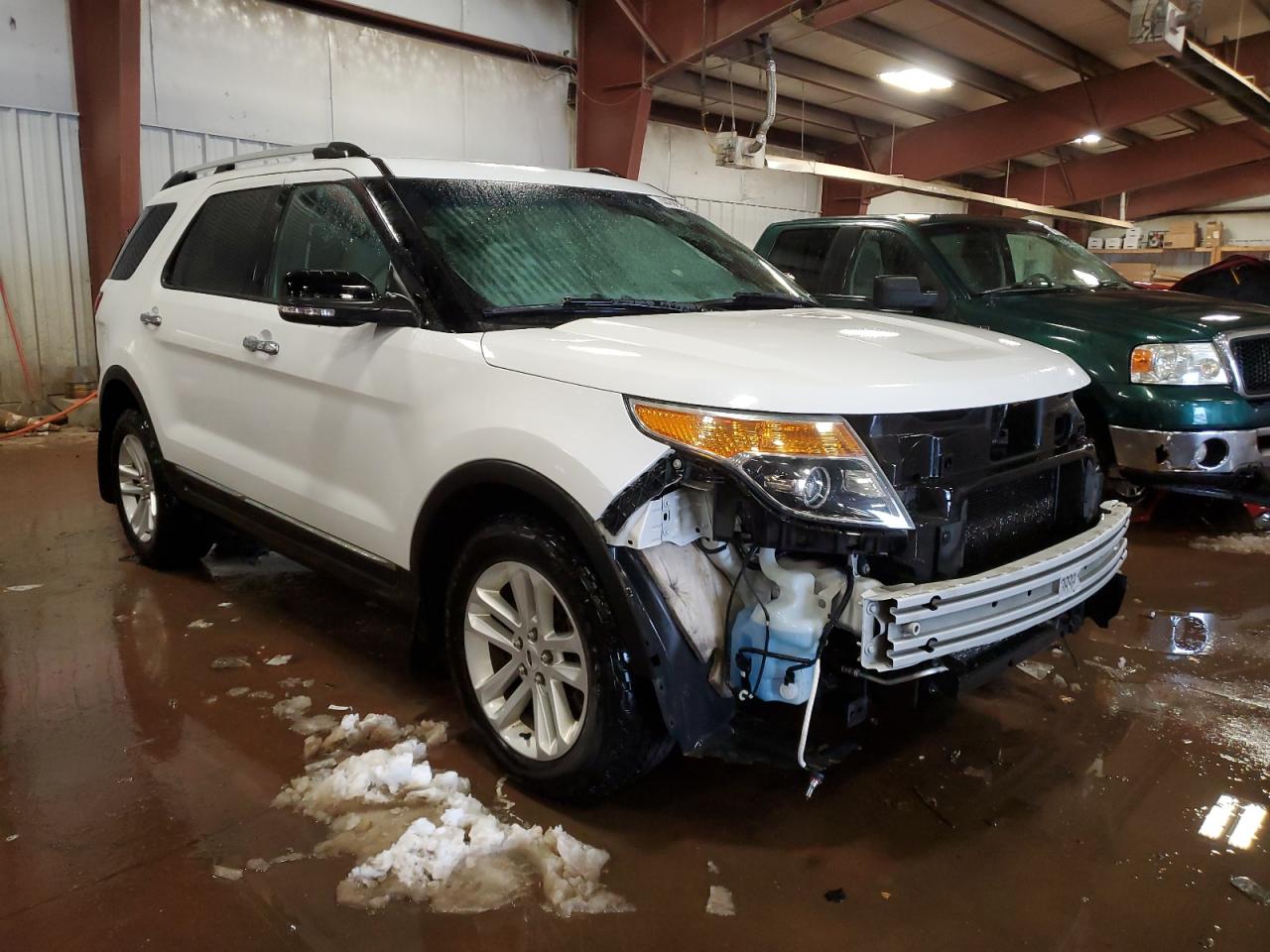 2014 Ford Explorer - Image 4