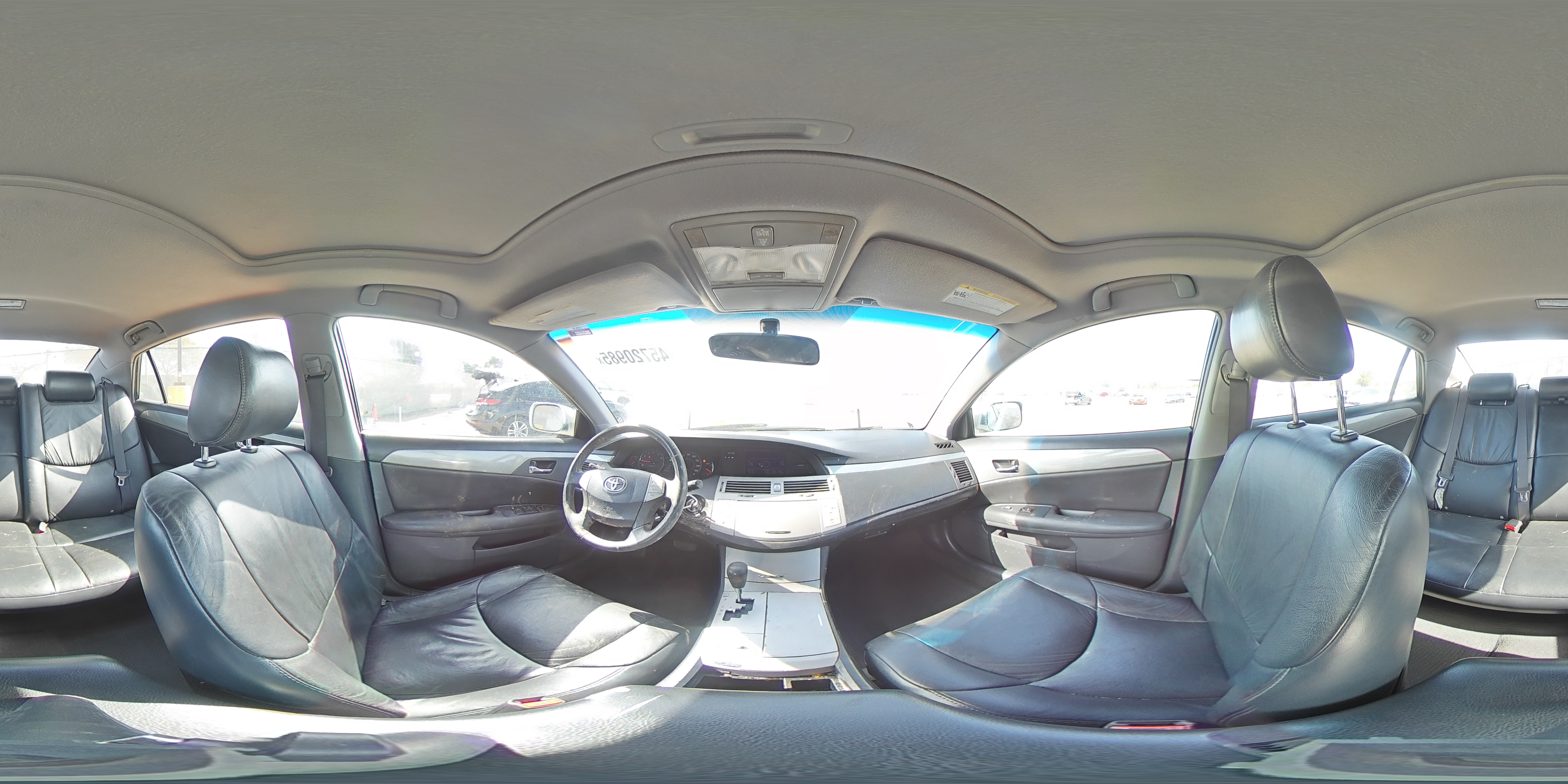 2006 Toyota Avalon - Image 13