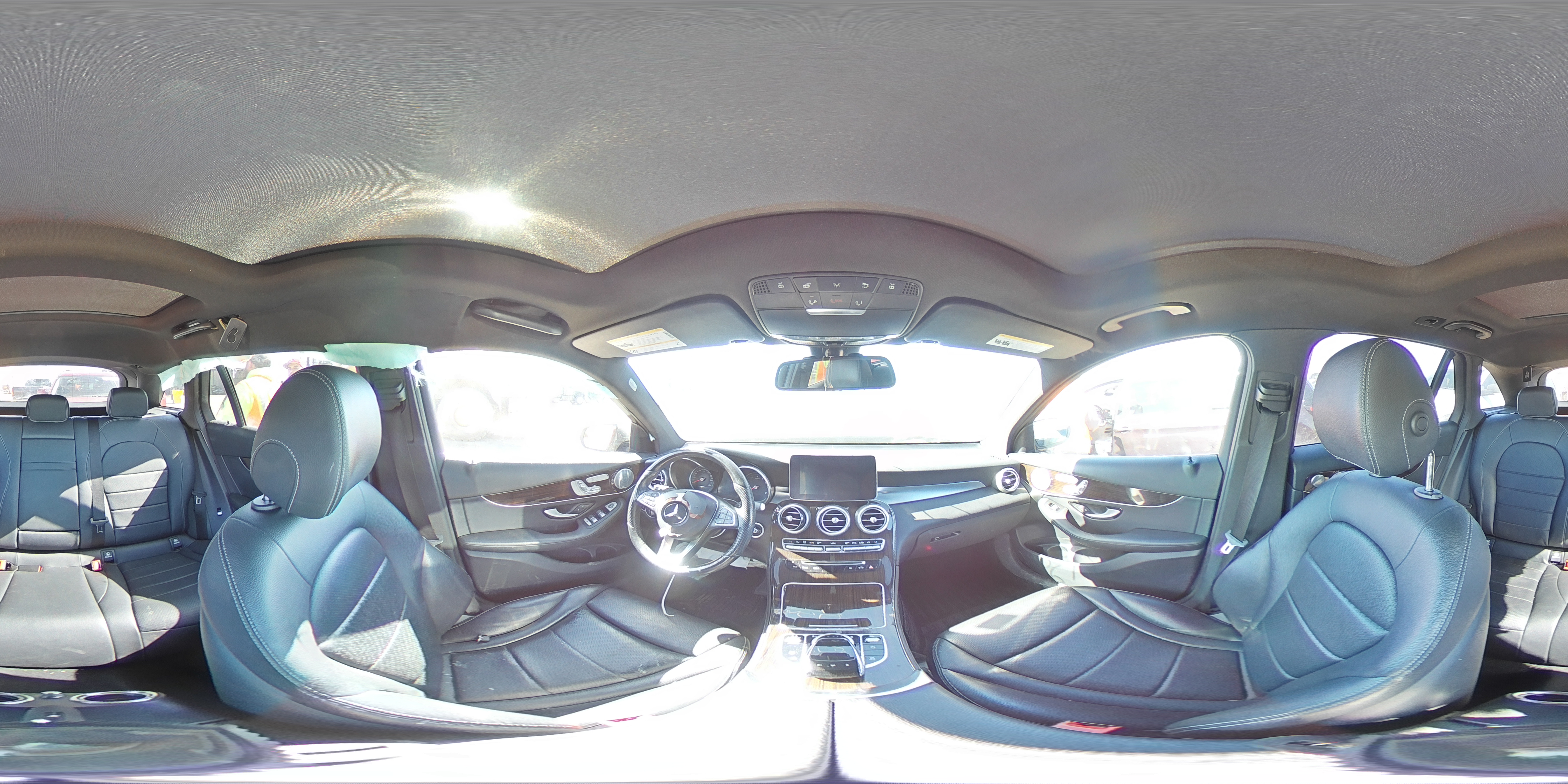 2017 Mercedes-Benz GLC - Image 13