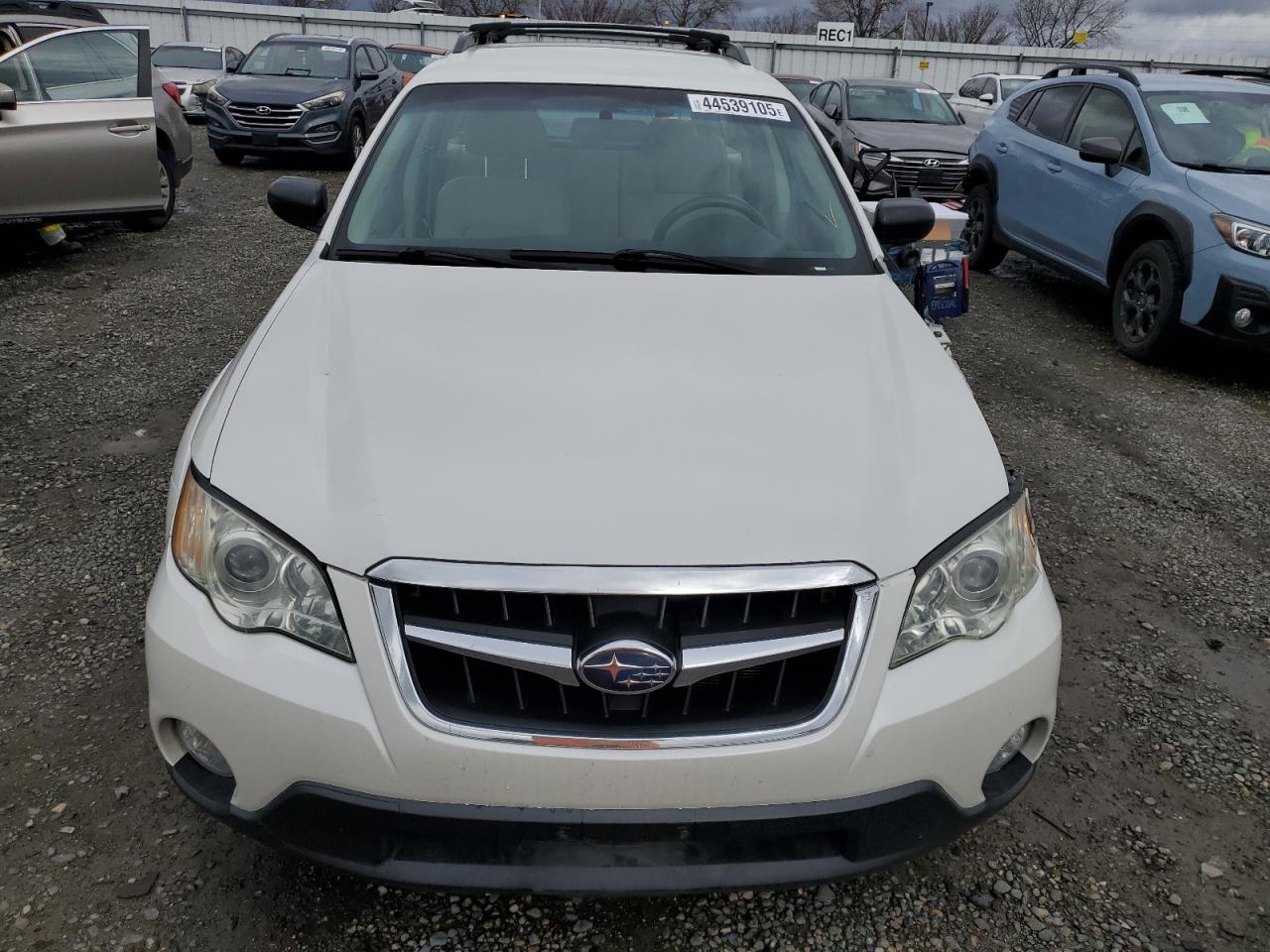 2009 Subaru Outback - Image 5