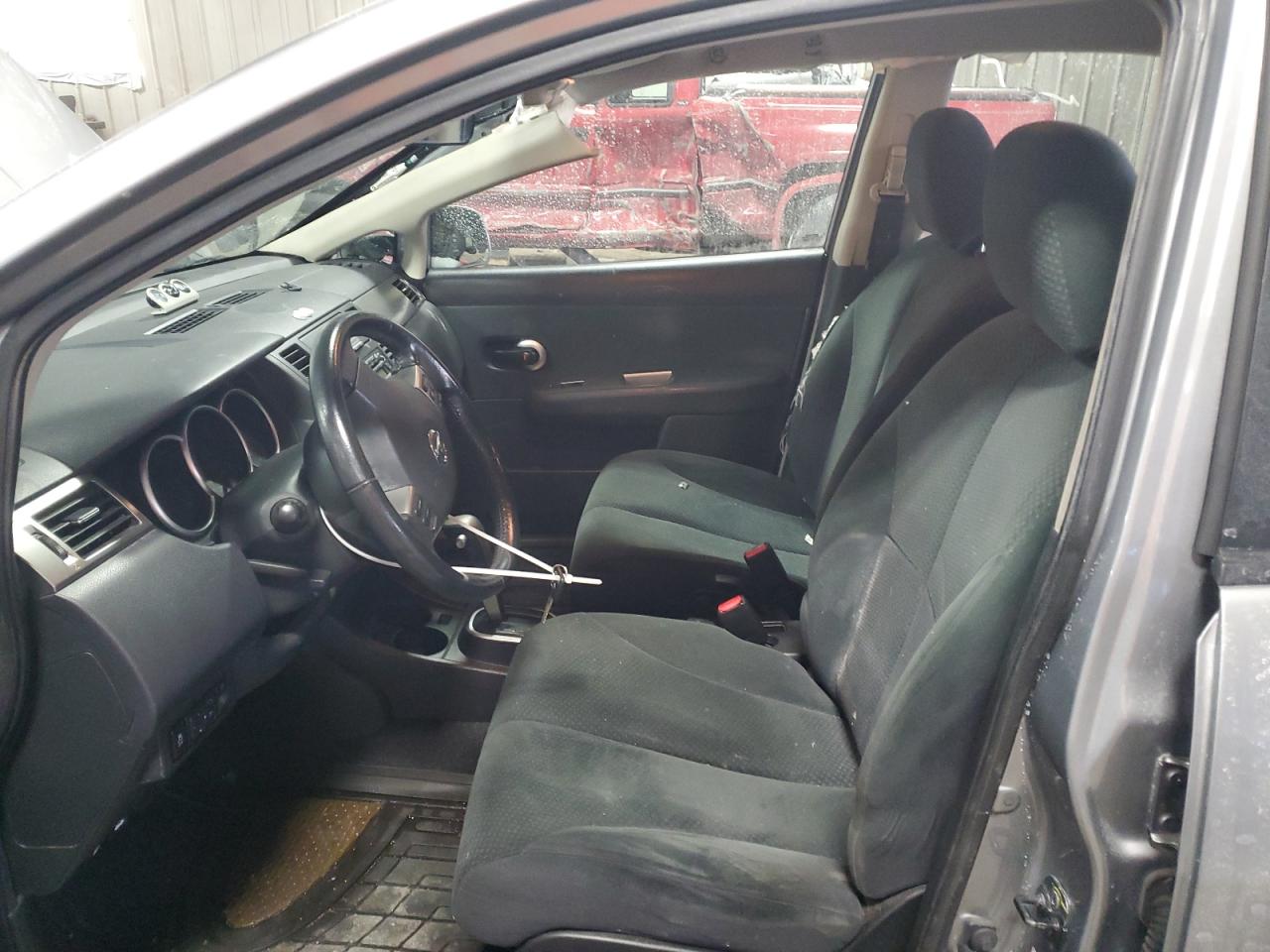 2012 Nissan Versa - Image 7