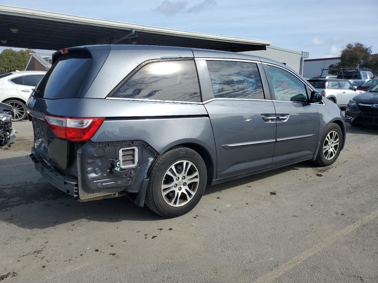 2012 Honda Odyssey - Image 3