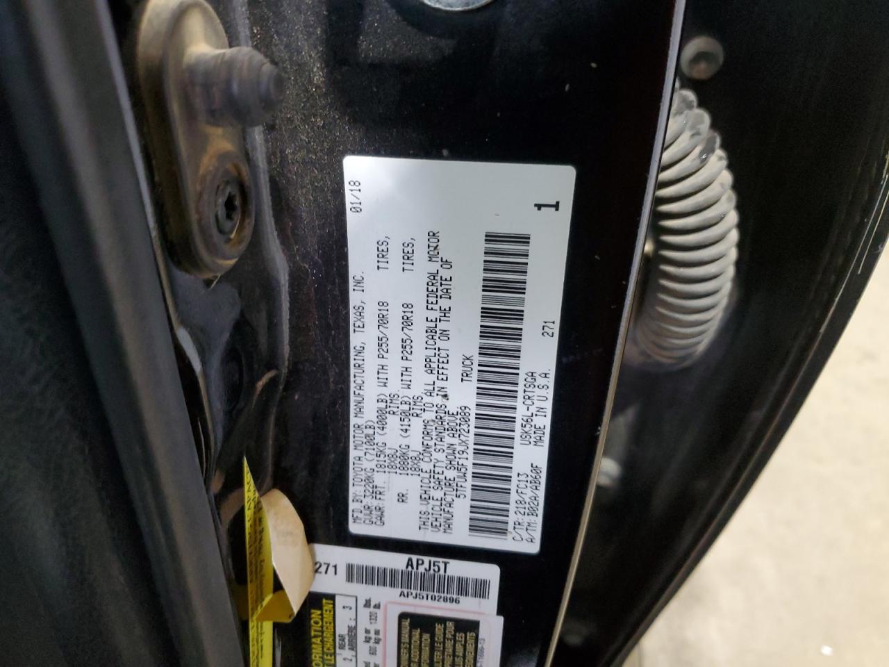 2018 Toyota Tundra - Image 12