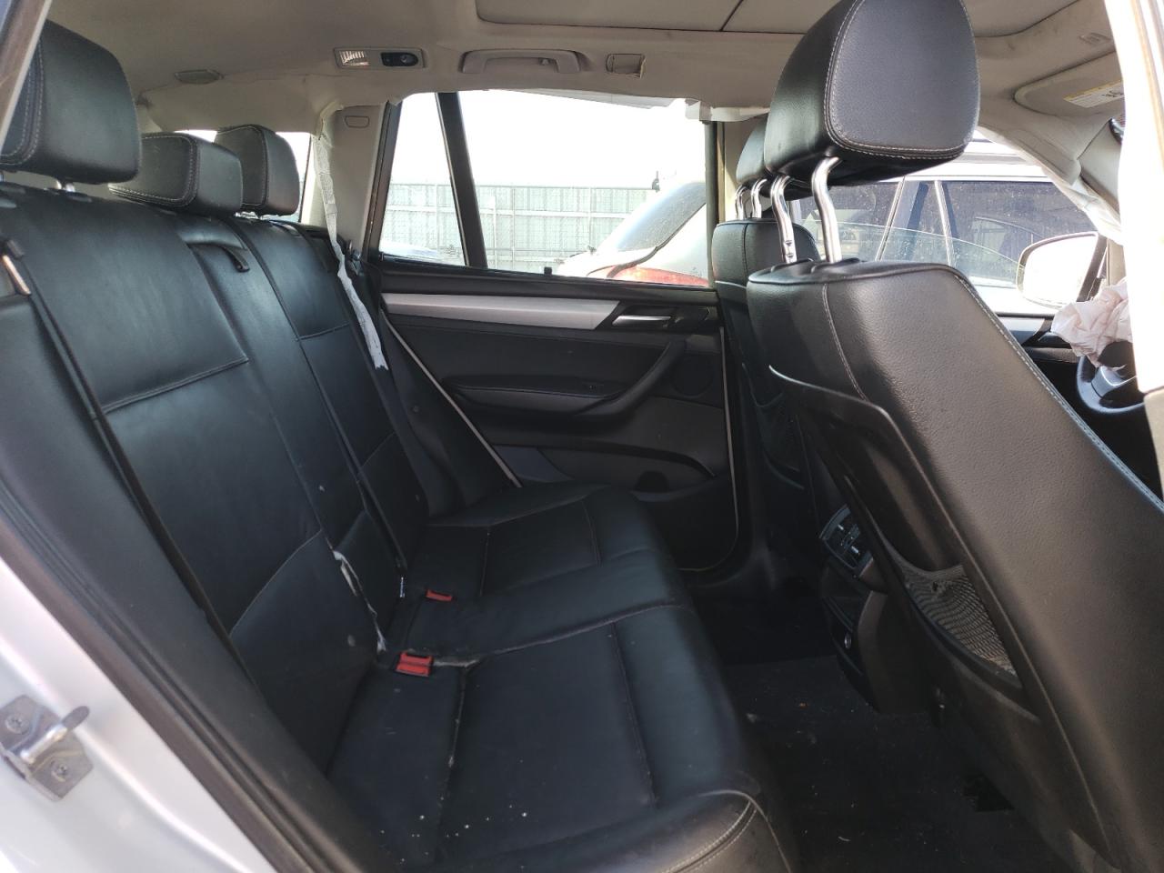 2011 BMW X3 - Image 11