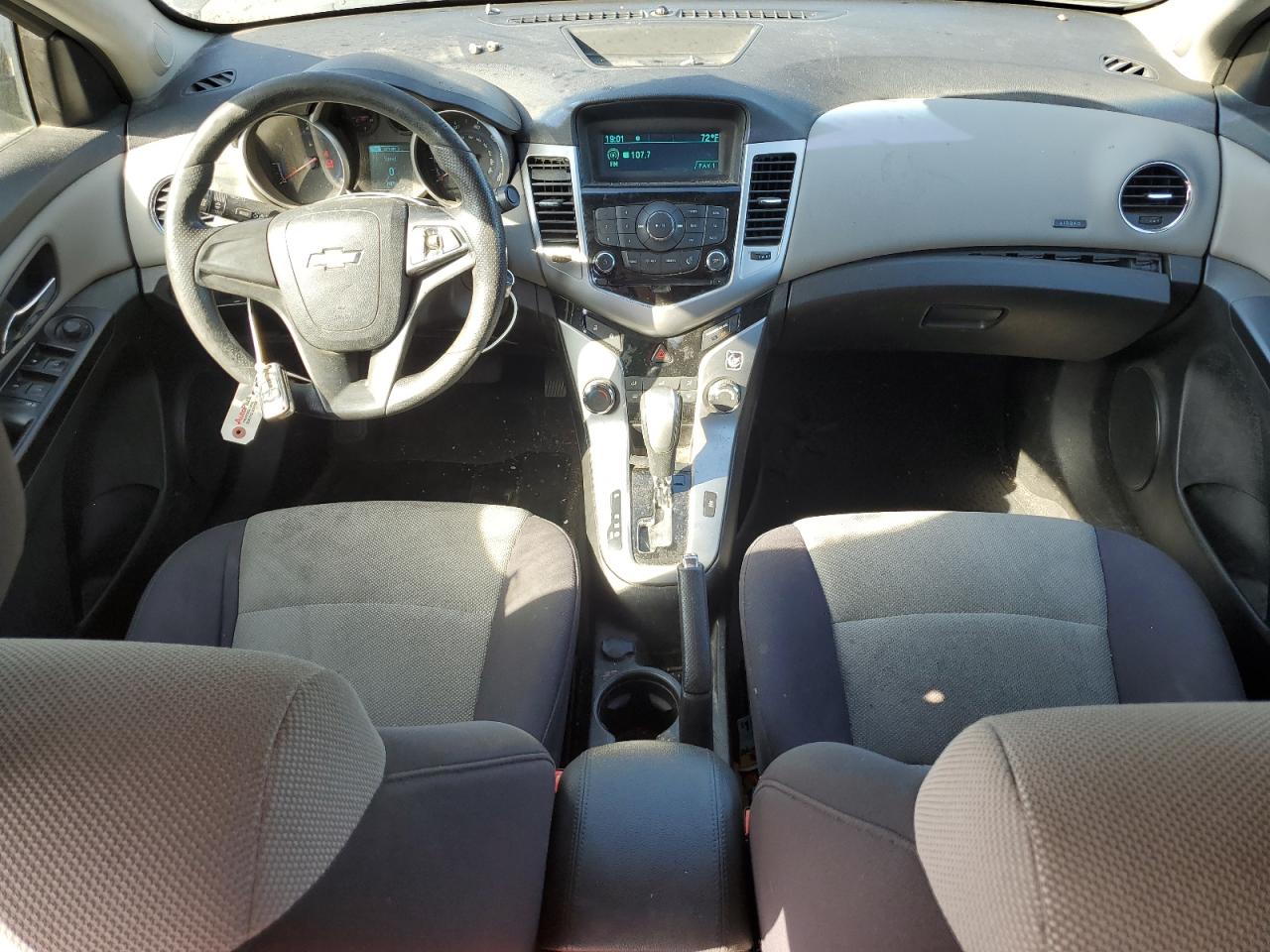 2014 Chevrolet Cruze - Image 8