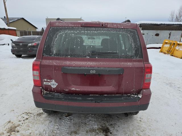 Паркетники JEEP PATRIOT 2015 Червоний