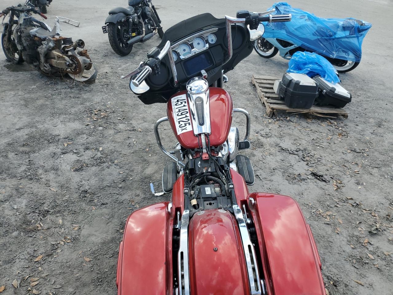 2019 Harley-Davidson Flhx VIN: 1HD1KBC1XKB613828 Lot: 45149125