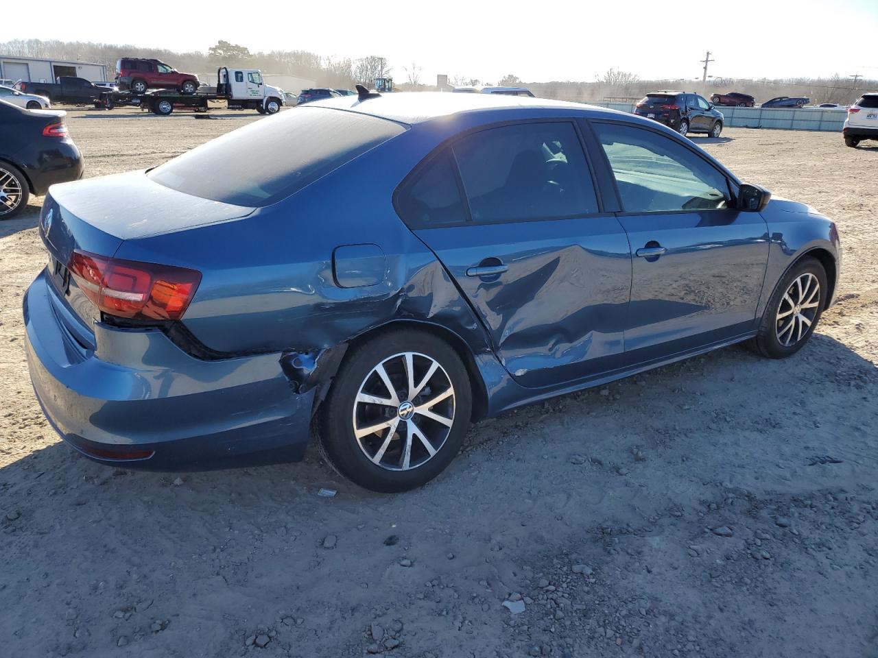 2016 Volkswagen Jetta - Image 3