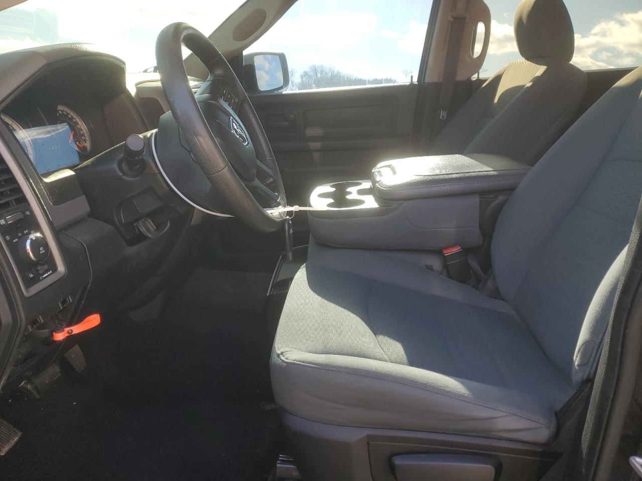 2017 RAM 1500 - Image 7