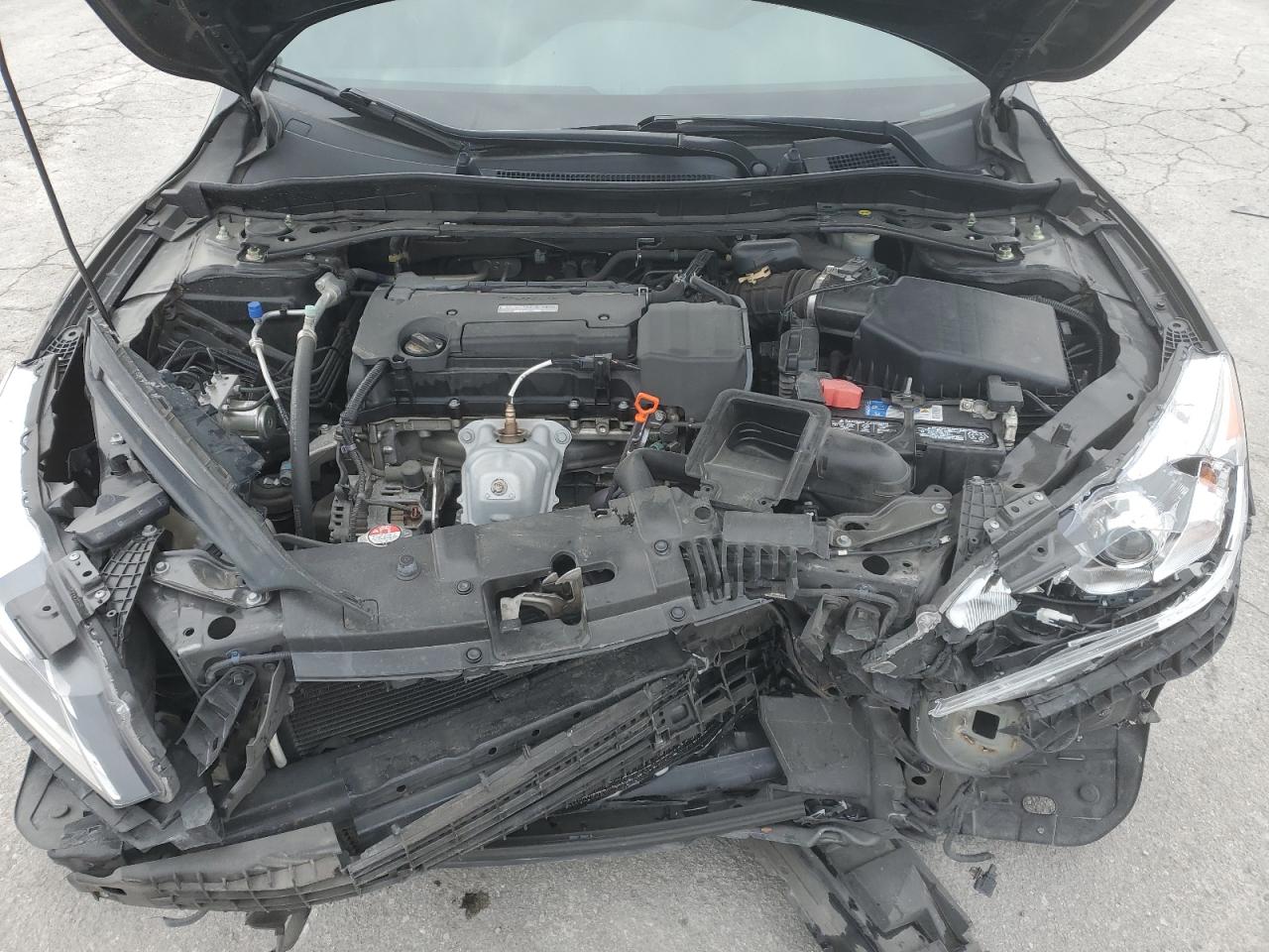 2016 Honda Accord - Image 13