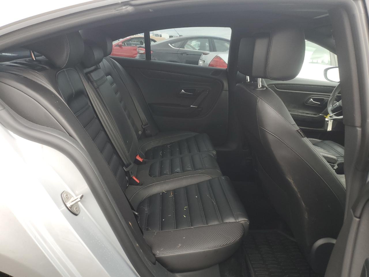 2017 Volkswagen Passat CC - Image 10