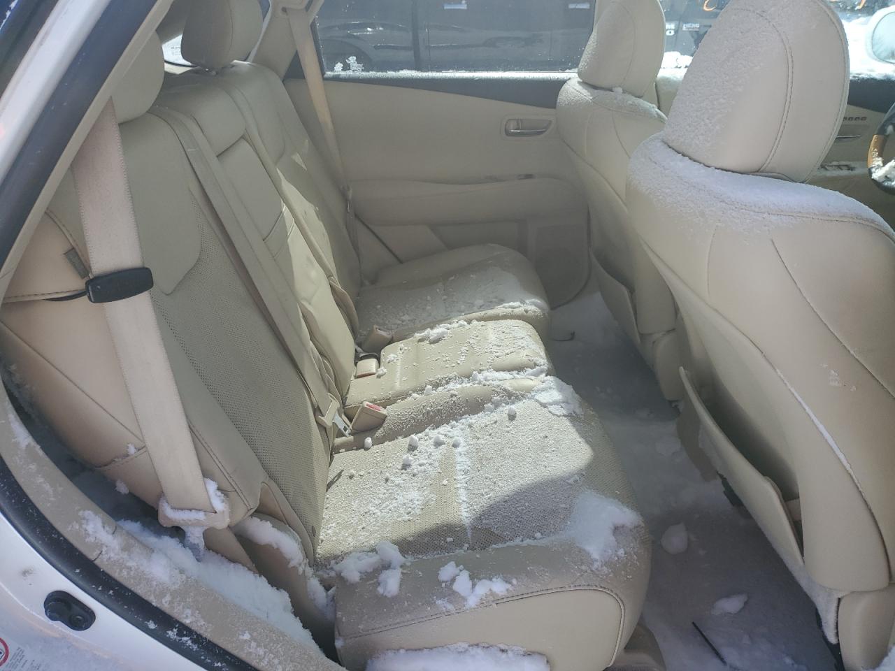 2011 Lexus RX - Image 11