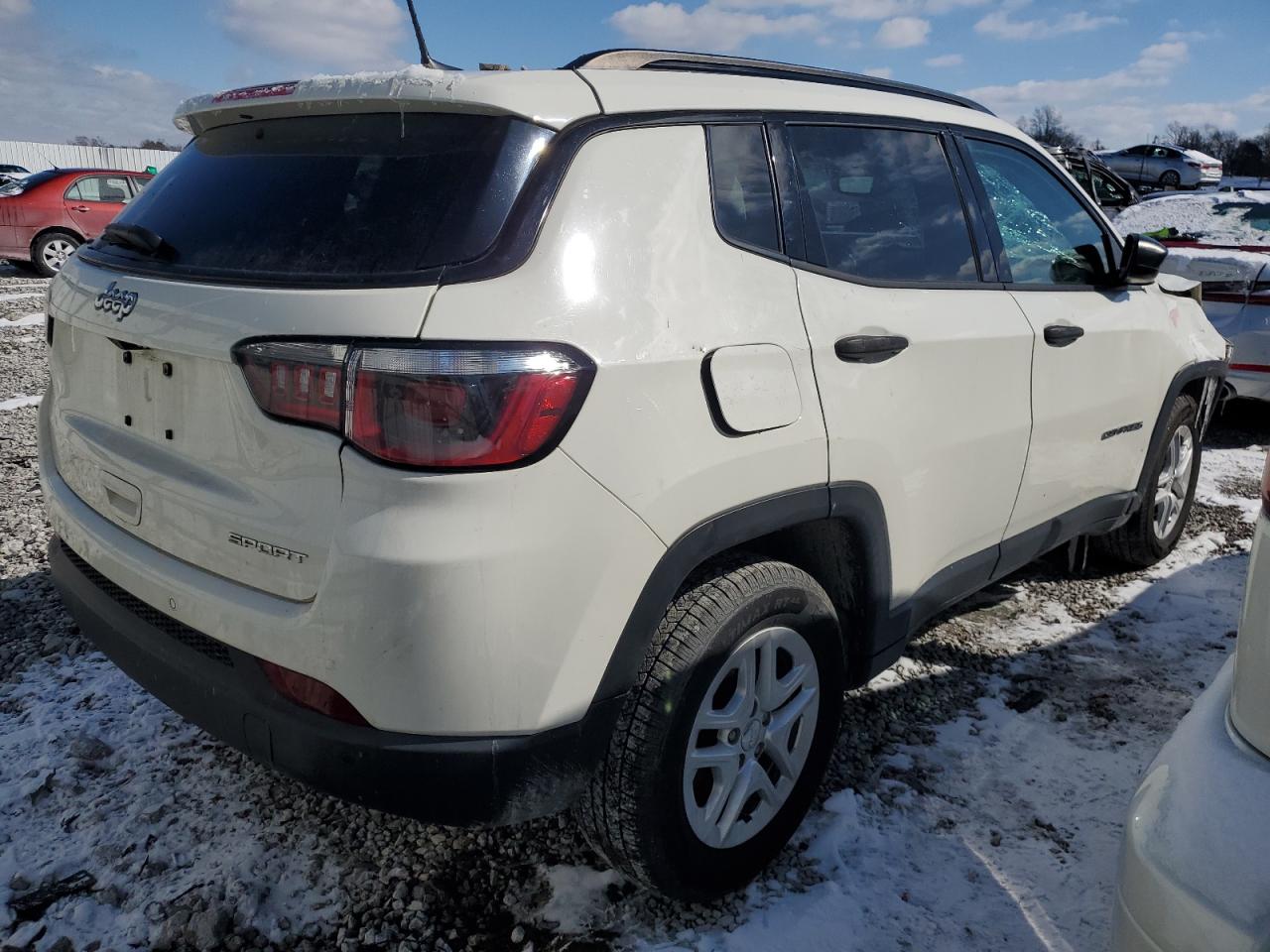 2018 Jeep Compass - Image 3