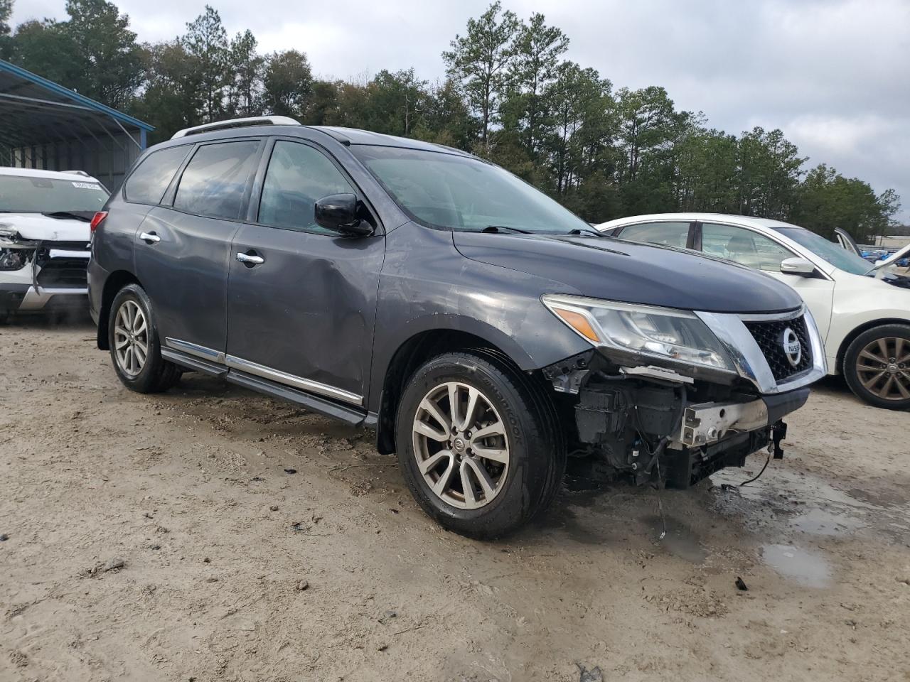 2014 Nissan Pathfinder - Image 4