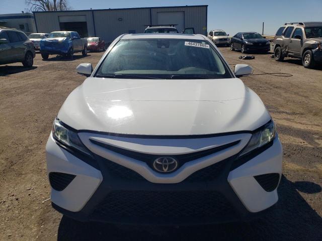  TOYOTA CAMRY 2019 Белый