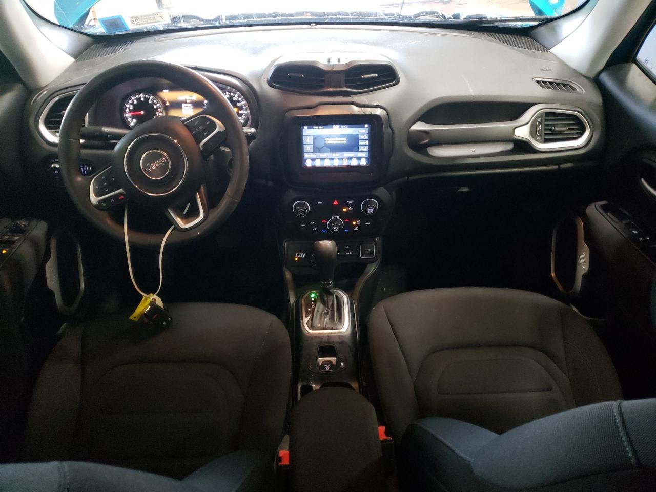 2021 Jeep Renegade - Image 8