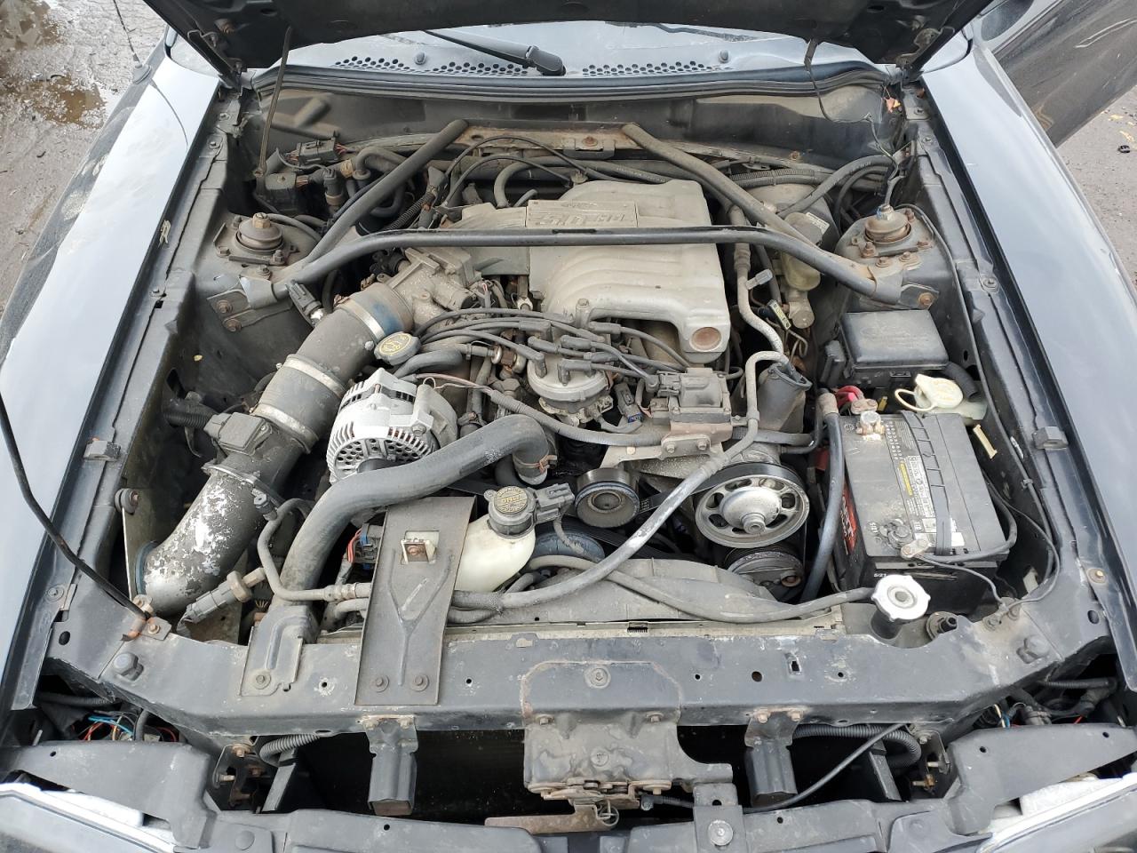 1995 Ford Mustang - Image 11