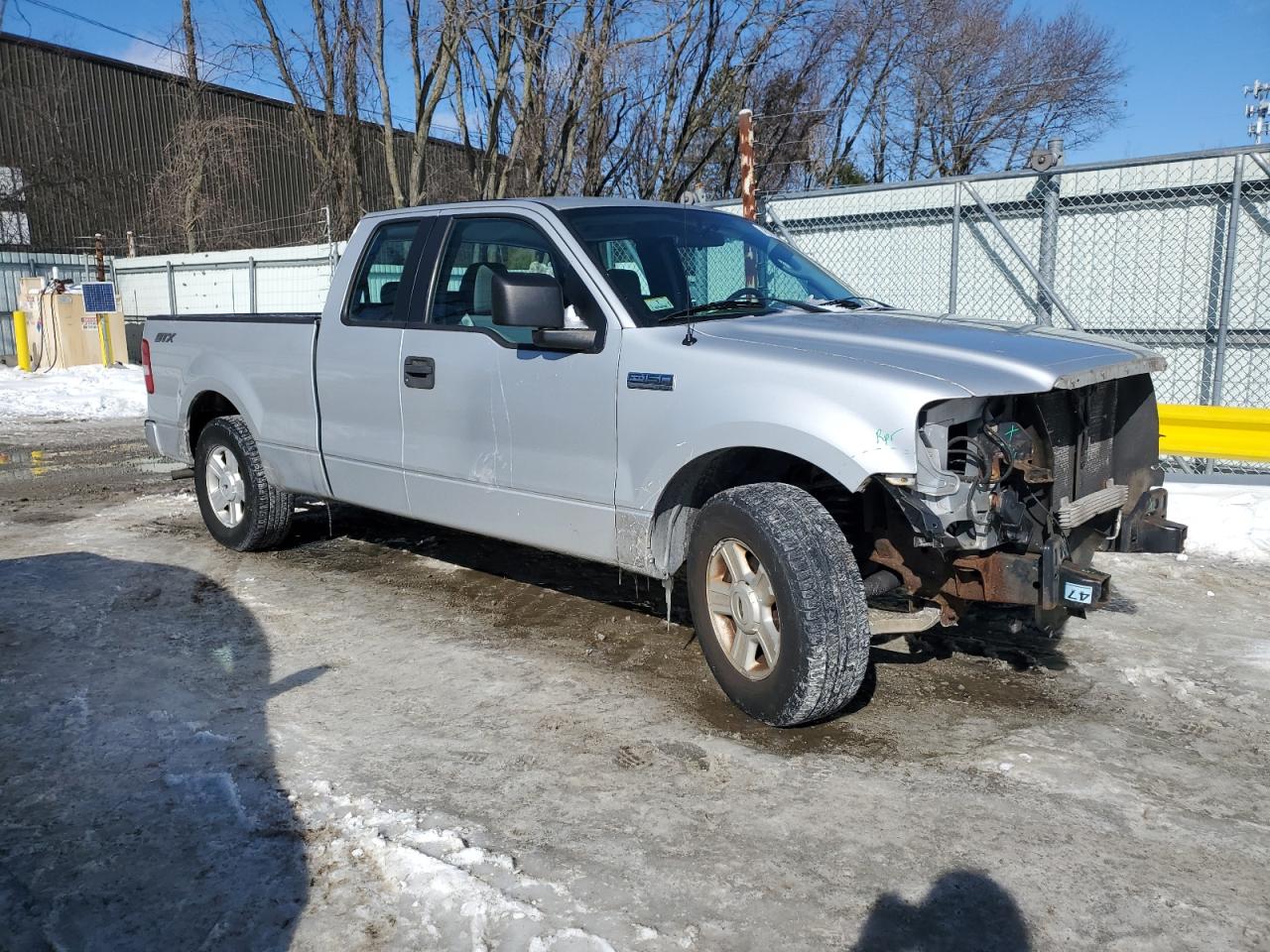 2005 Ford F-150 - Image 4
