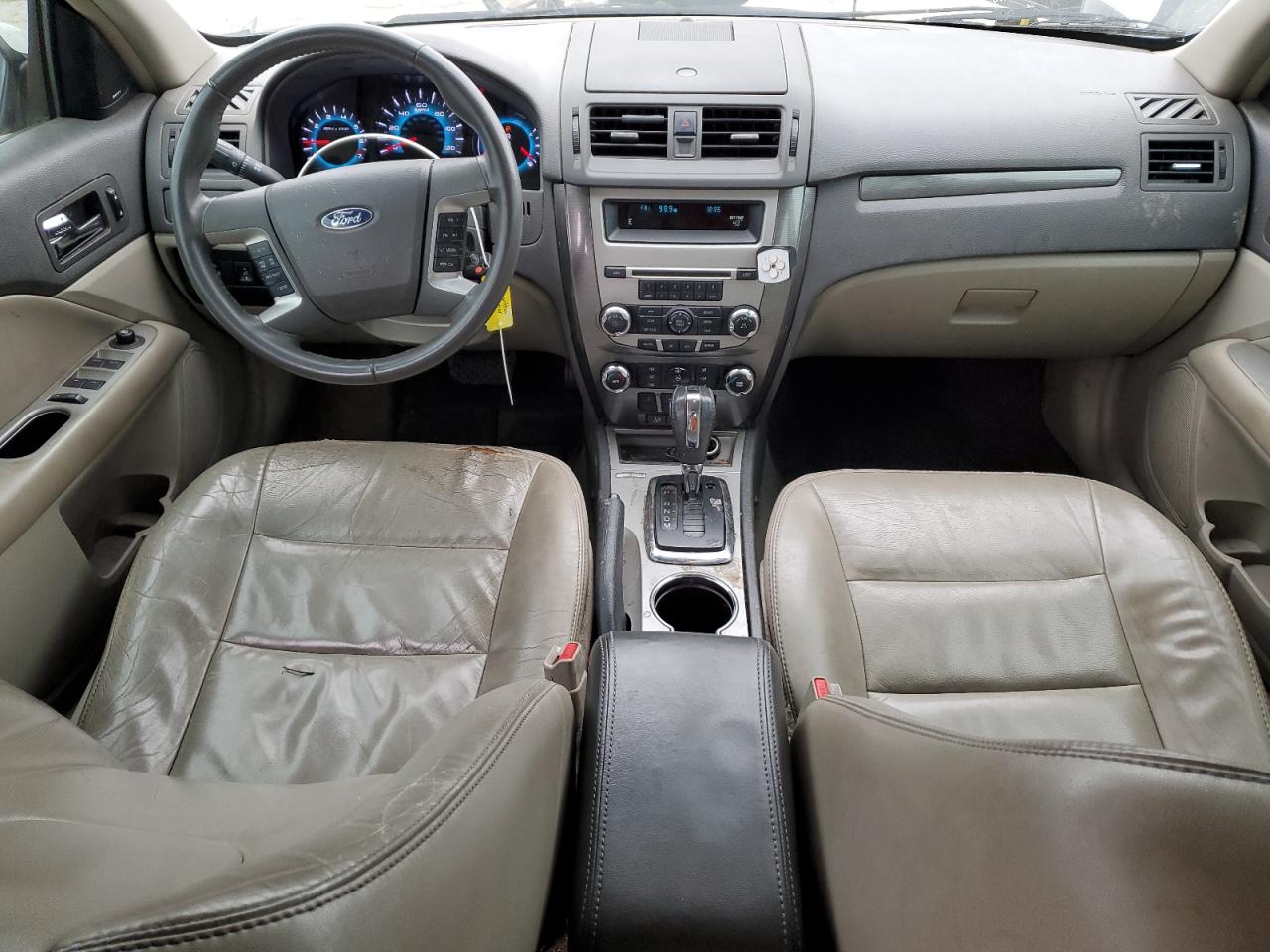 2012 Ford Fusion - Image 8