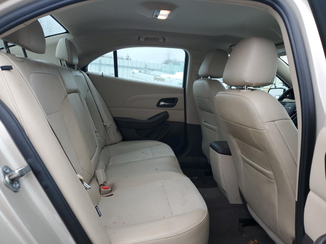 2015 Chevrolet Malibu - Image 10
