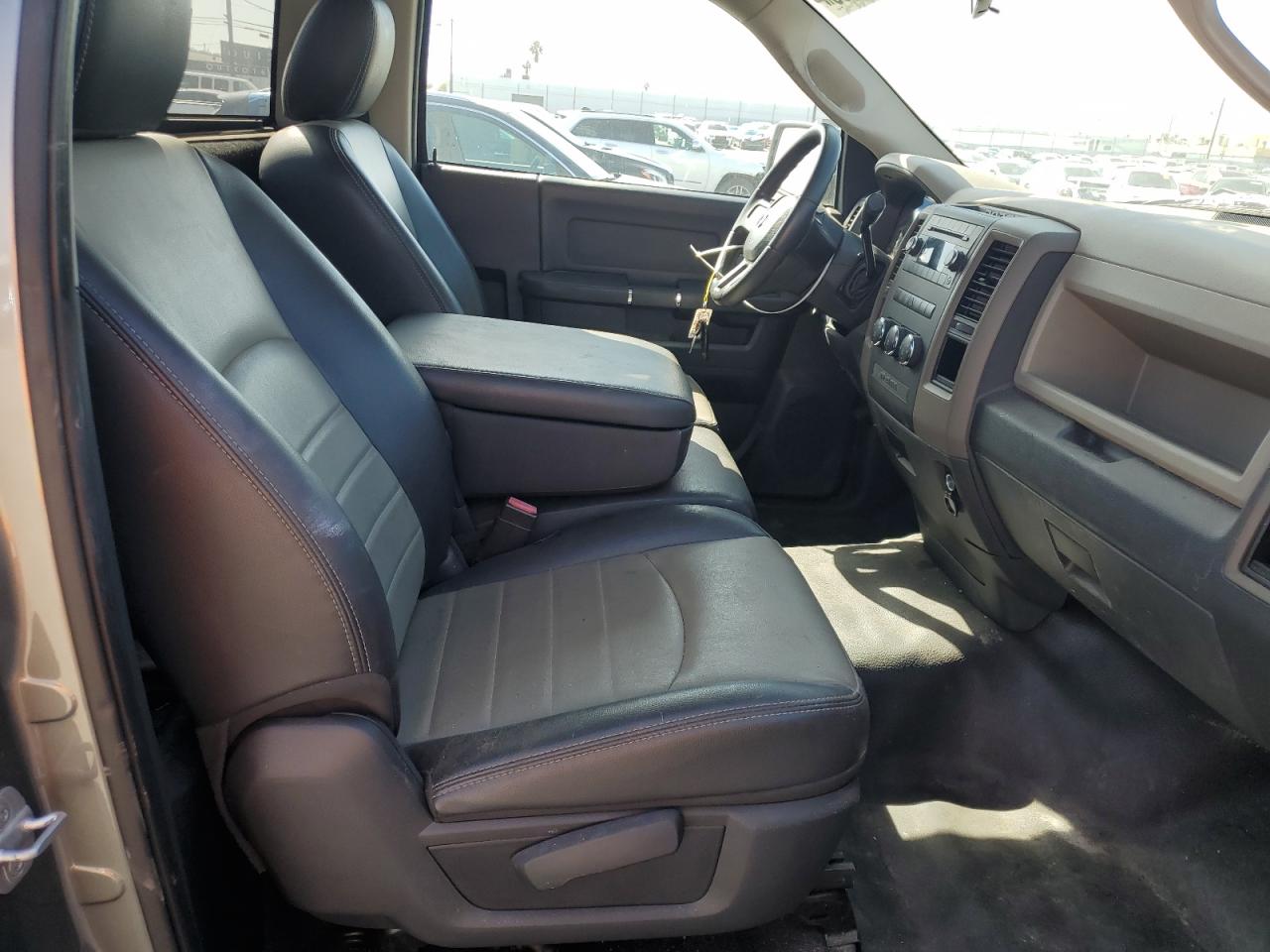 2011 Dodge RAM - Image 10