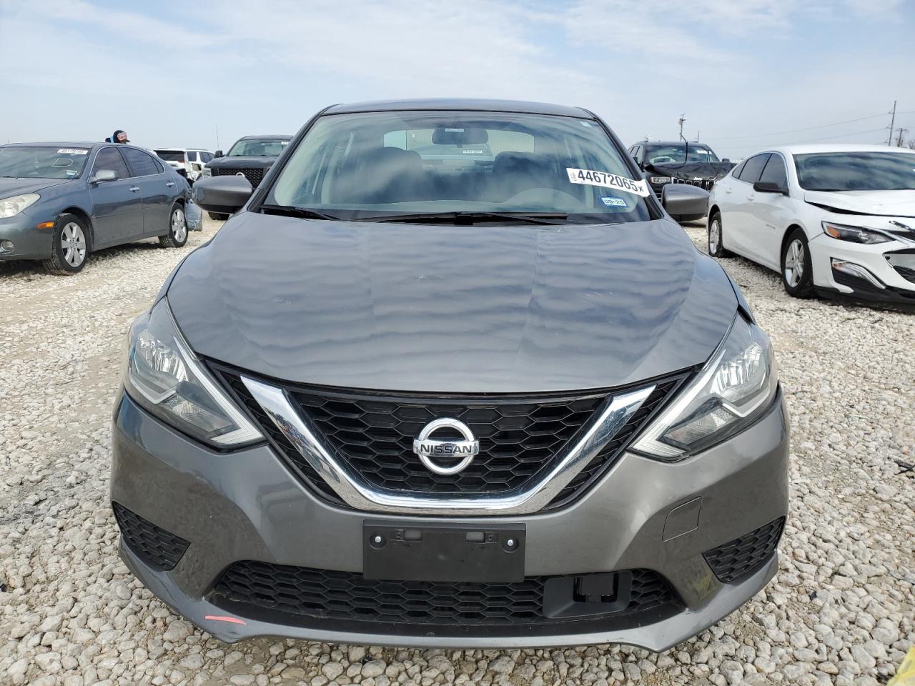 2018 Nissan Sentra - Image 5