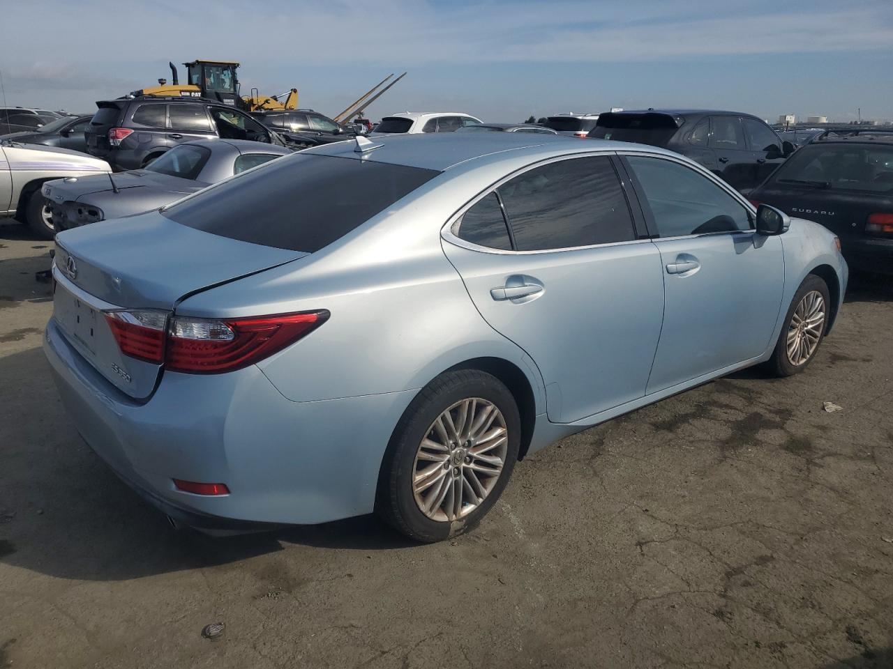 2013 Lexus ES - Image 3