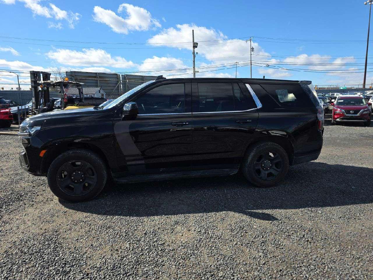 2022 Chevrolet Tahoe - Image 12