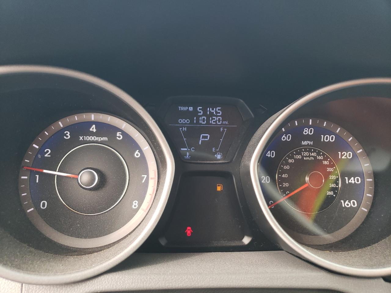 2012 Hyundai Elantra - Image 9