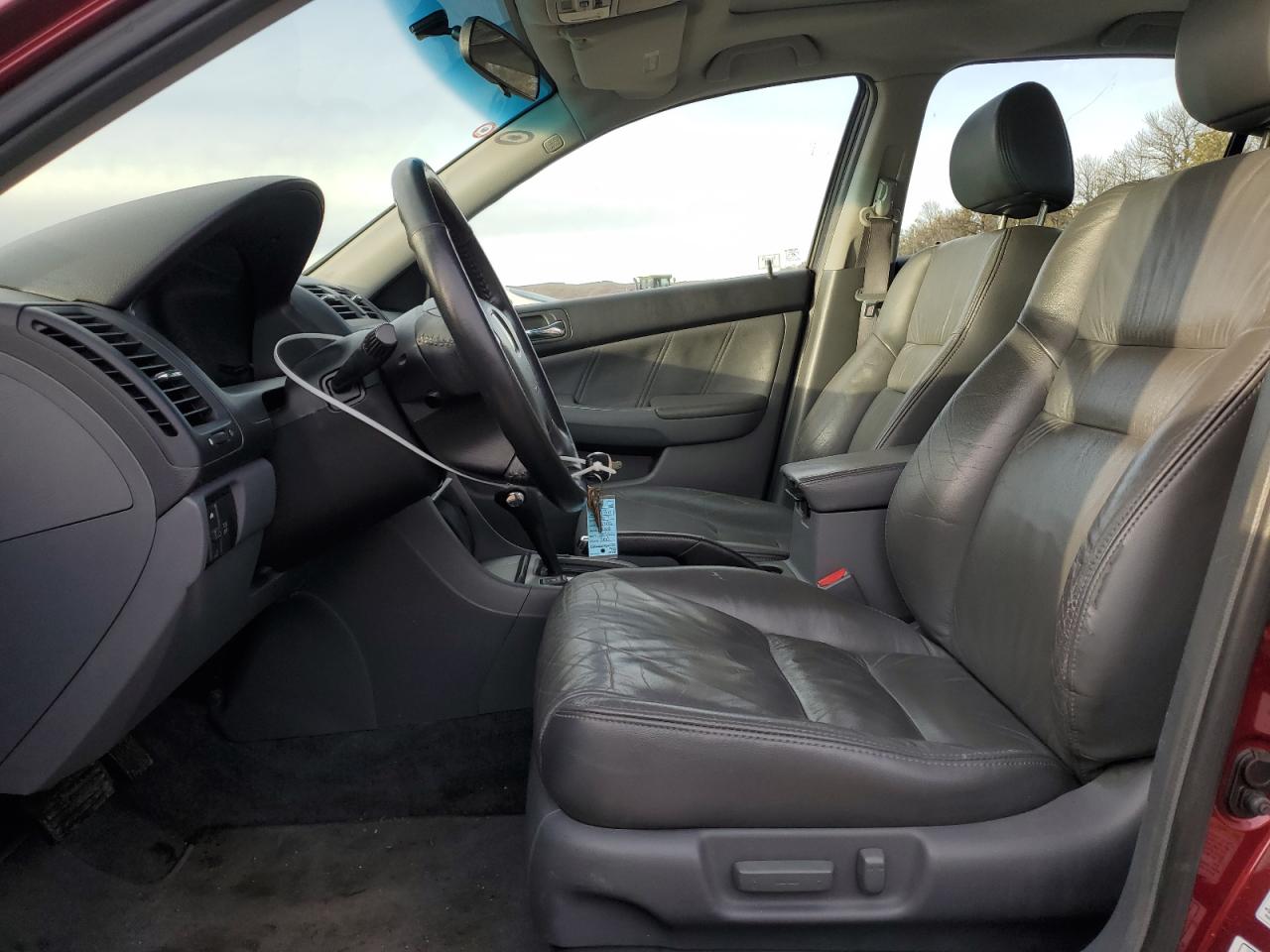 2003 Honda Accord - Image 7