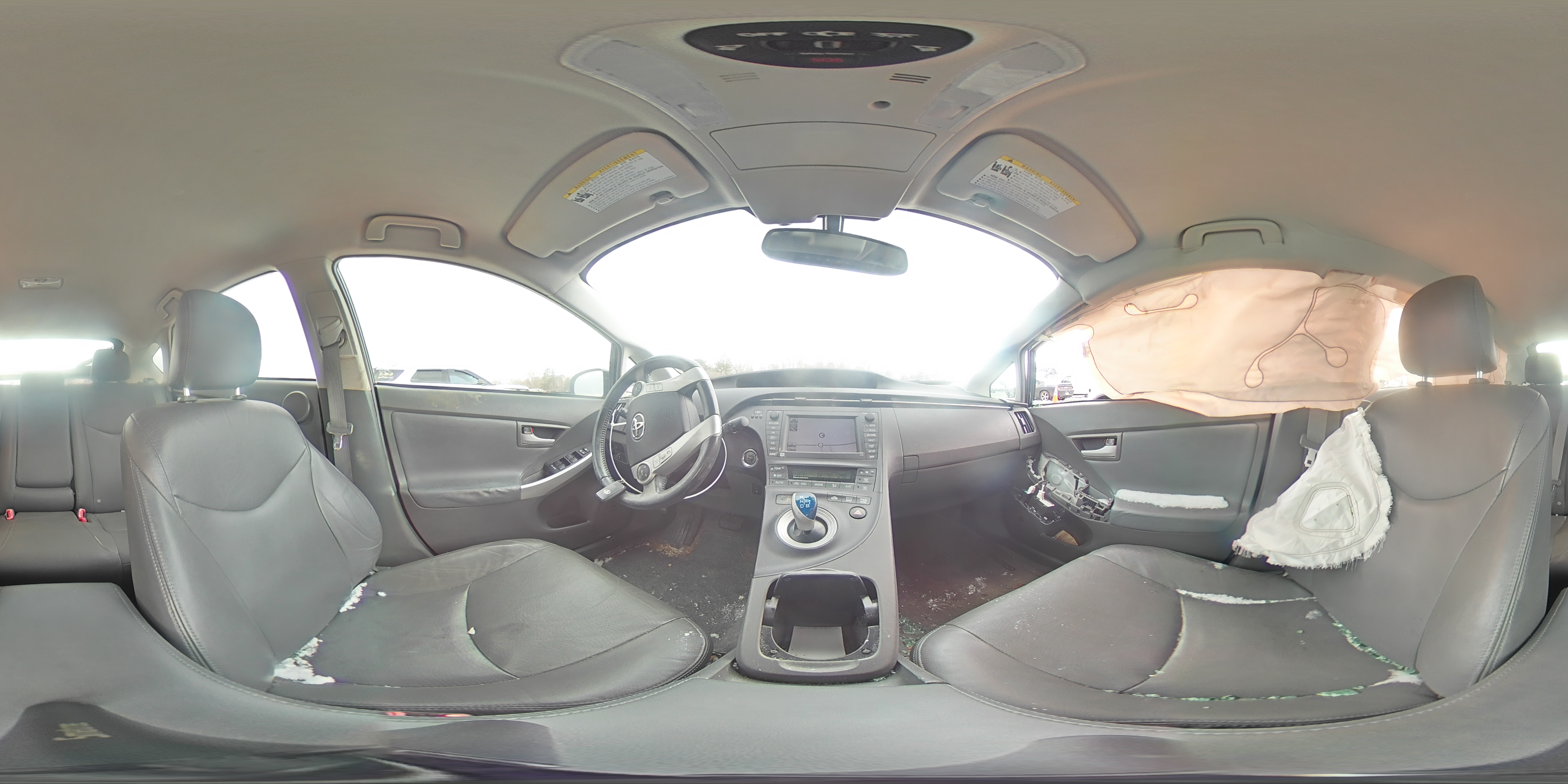 2010 Toyota Prius - Image 12