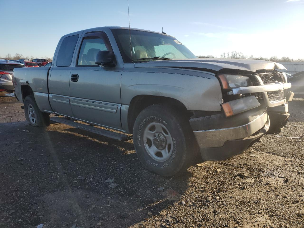 2003 Chevrolet Silverado - Image 4