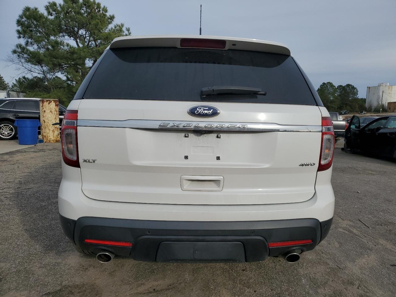 2014 Ford Explorer - Image 6