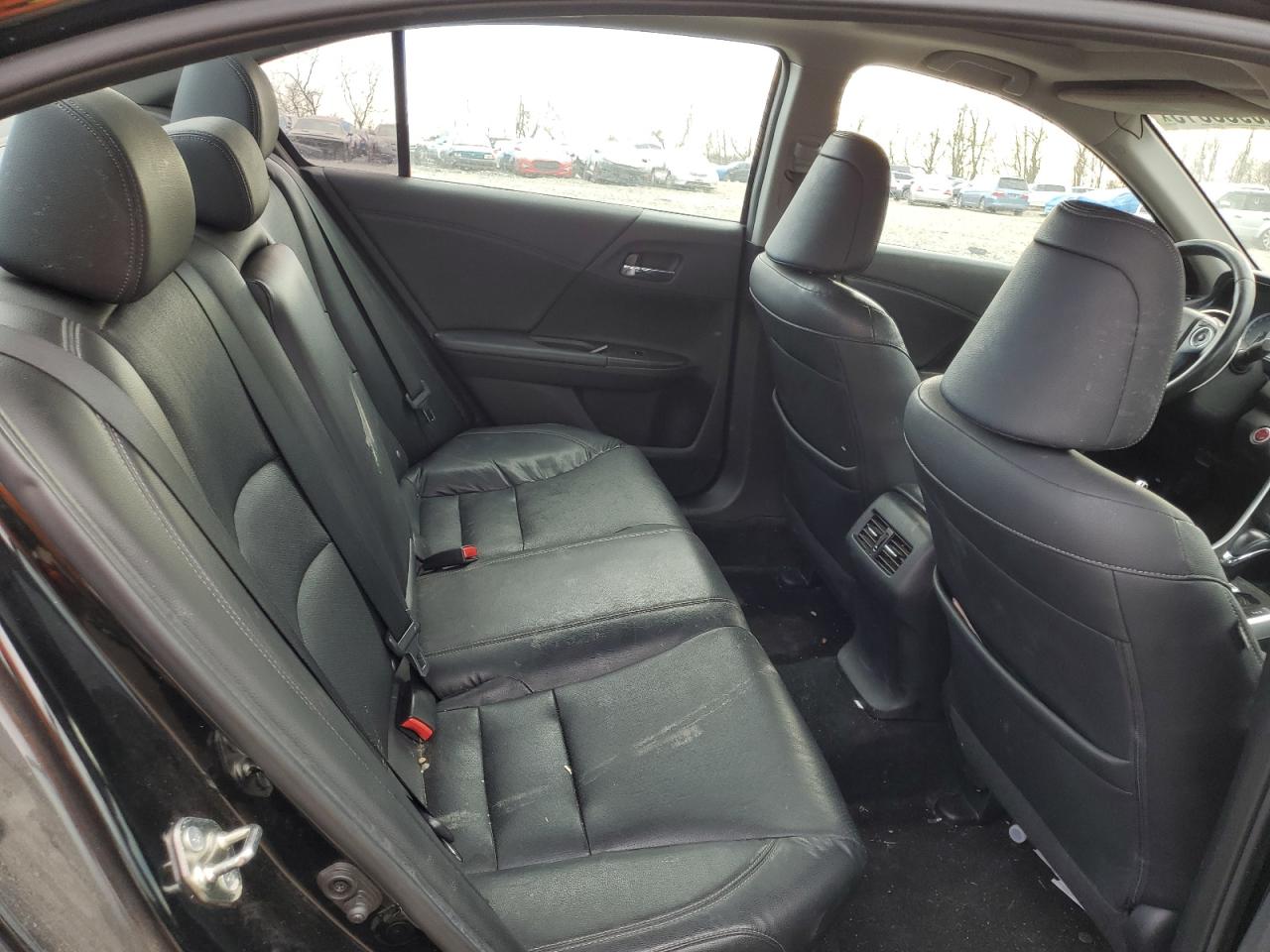 2015 Honda Accord - Image 11