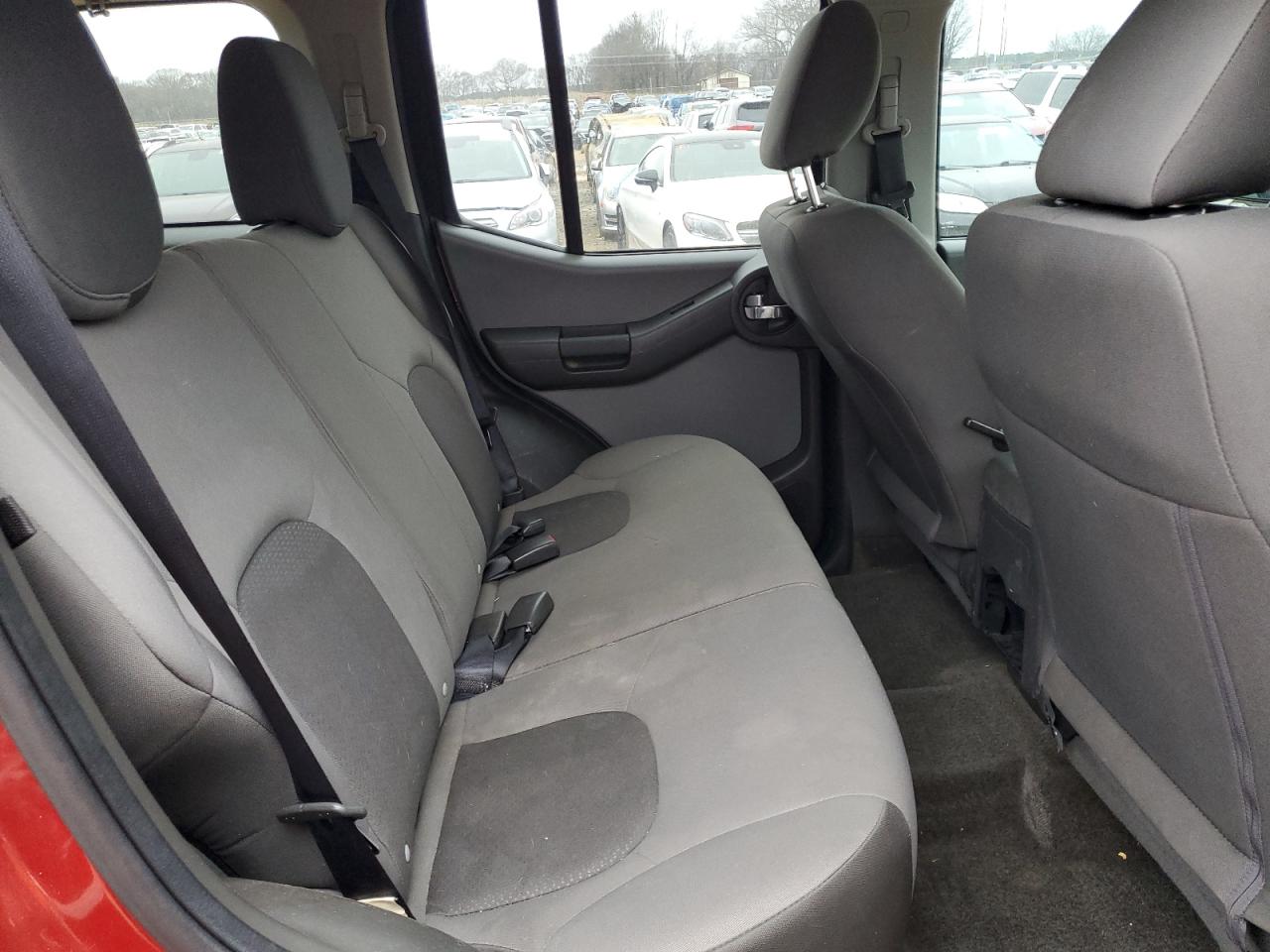 2014 Nissan XTerra - Image 11