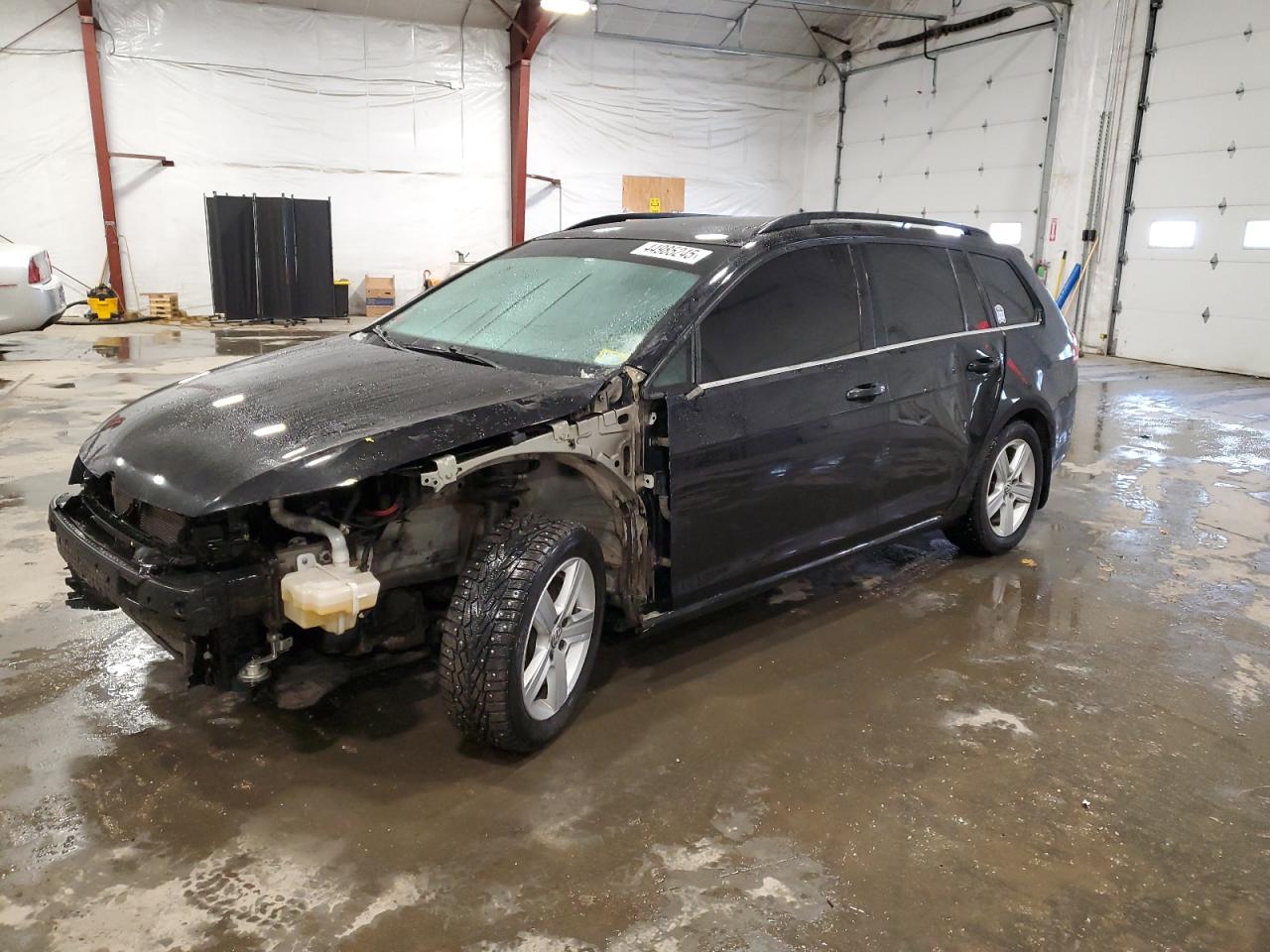2015 Volkswagen Golf - Image 1