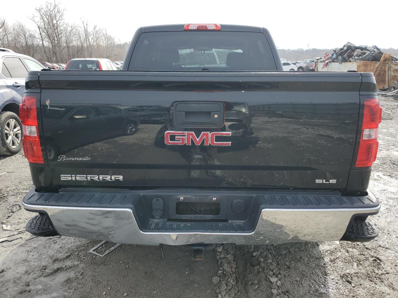 2017 GMC Sierra - Image 6