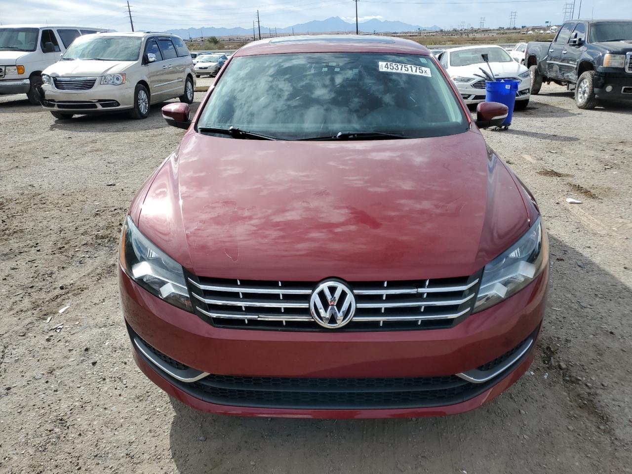 2015 Volkswagen Passat - Image 5