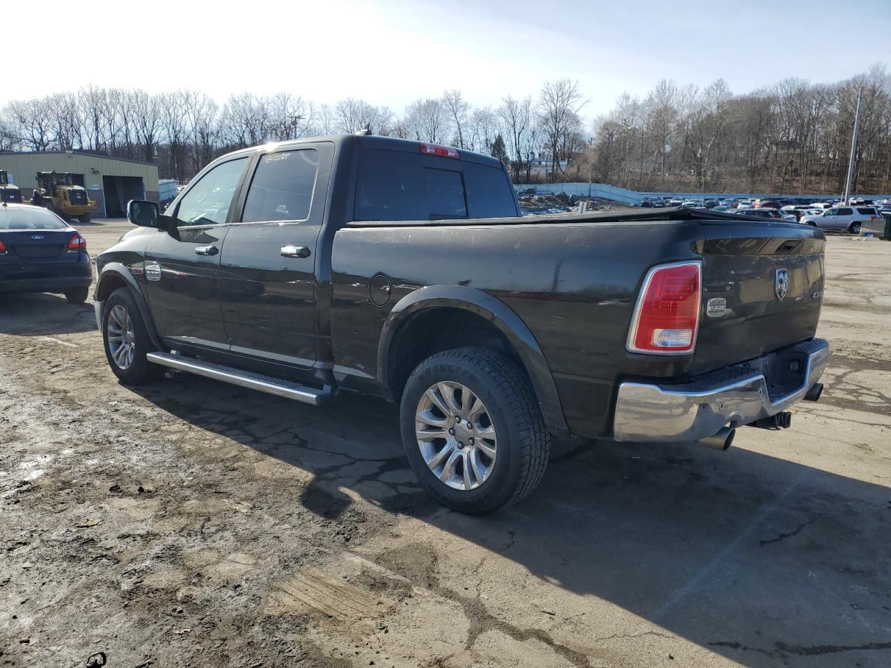 2014 RAM 1500 - Image 2