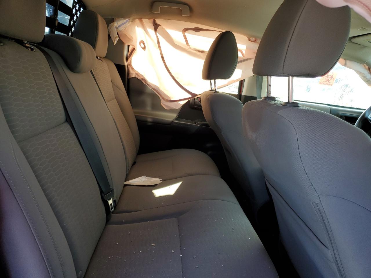 2019 Toyota Tacoma - Image 11