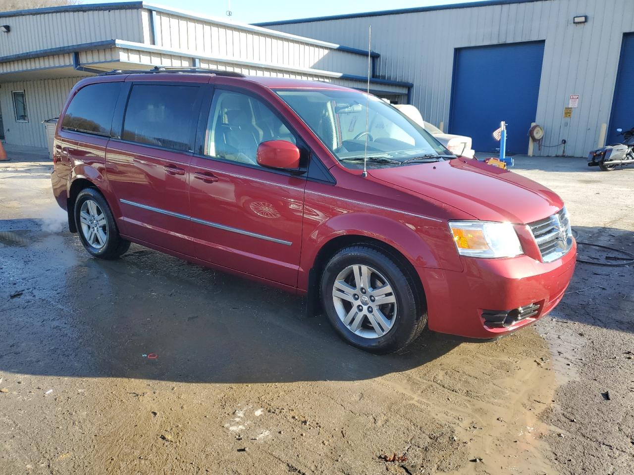 2010 Dodge Caravan - Image 4